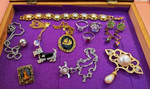 Vintage jewellery job lot - vintage,