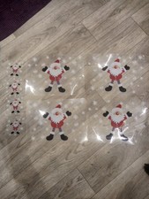 set of 4 festive place mats and coasters