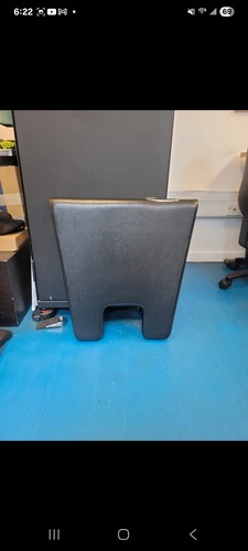 Gym pad seat - gym, leg