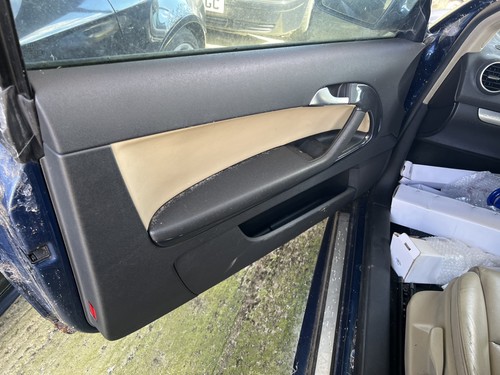 Audi cream leather - cream, seats