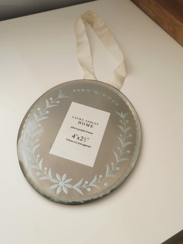 Laura ashley venezia oval - ashley,