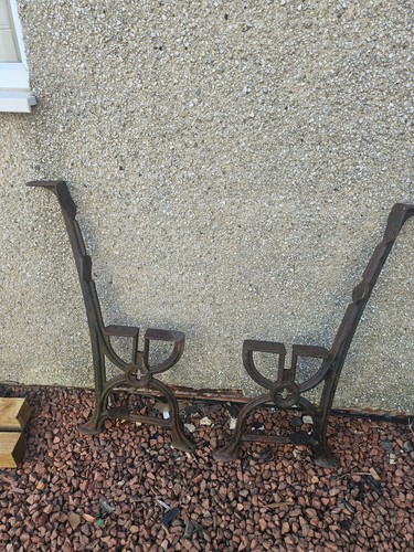 Antique cast iron bench - bench, ends