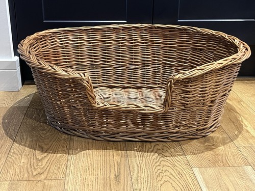 Vintage woven wicker dog - wicker,