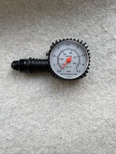 Genuine Porsche Tyre Pressure Gauge  911.722.201.02 Used