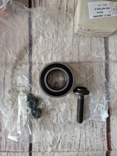 Front wheel bearing with - with, nuts