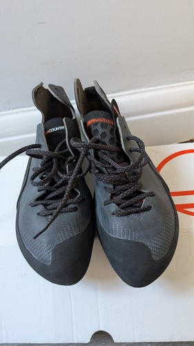 Wild country climbing shoes - wild,