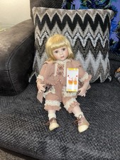 Best Friends Collection Hand