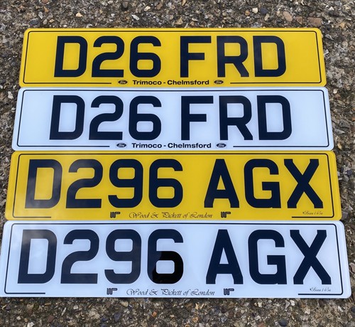 Pair reproduction retro - pair,