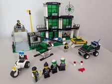 LEGO Town Jr. - 6332 -  Command Post Central - Police Station - 1998 Vintage 