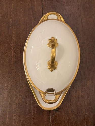 White and gold - white,