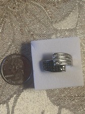 Genuine Round Black With White