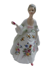 ROYAL DOULTON VINTAGE FIGURINE