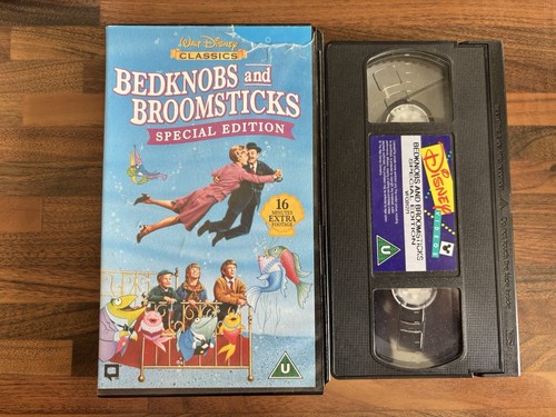 Bedknobs and broomsticks vhs - broomsticks,