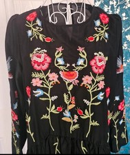 Medium Zara layered black