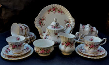 BONE CHINA ROYAL ALBERT