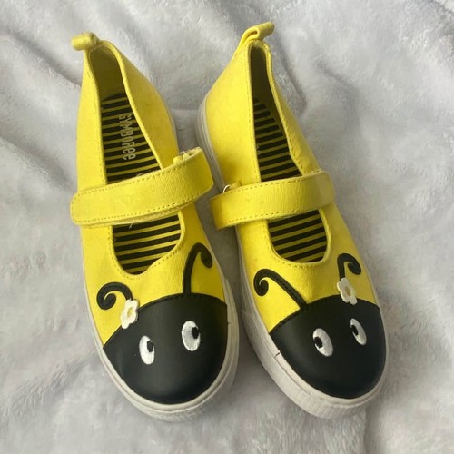 Gymboree girls size - 1, bumble