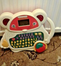 VINTAGE CHILDS LAPTOP/COMPUTER WITH MOUSE BATTERY OPERATED. Toy