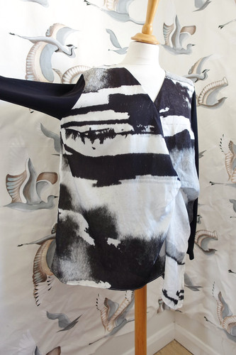 Crea concept black white - black,