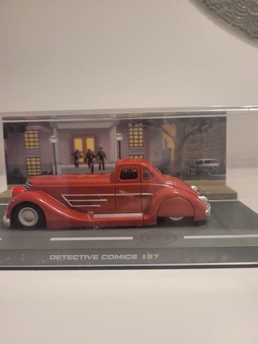 Detective comics - detective, 27