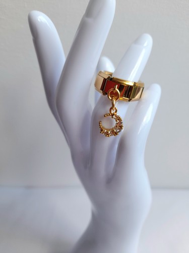 Gold tone elastic italian ring - gold,