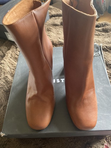 Whistles size tan leather - whistles, 6