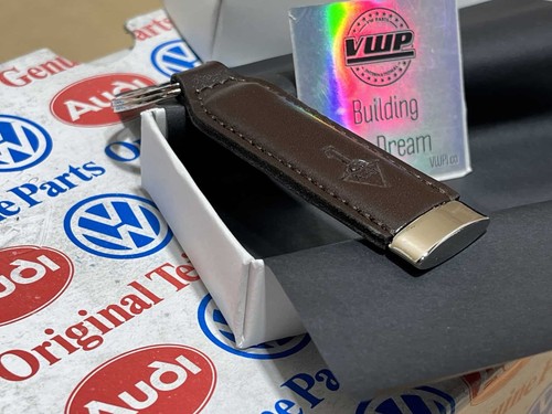 Audi dark leather keyring - dark,