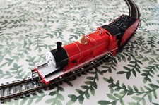 Hornby R852 "James" the Red