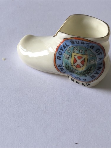 Annan crested china boot - china,