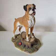 Sherratt & Simpson Large Boxer On A Stump Figurine Dog #89040