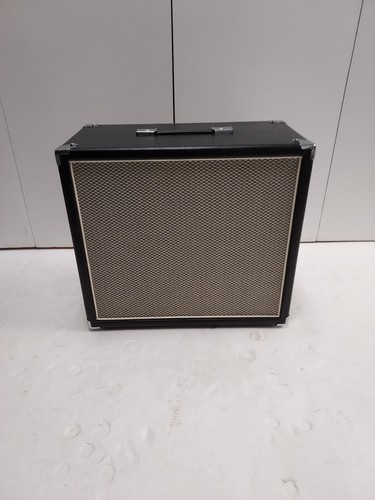 Guitar speaker cabinet - cabinet, empty