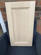 BIRCH / MAPLE COLOUR  KITCHEN DOOR 400 x 720mm   STOCK DX702