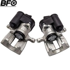 Pair Rear Brake Calipers Solid