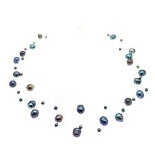 Black Floating Illusion Pearl