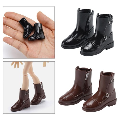 Scale boots model 1 8 - 1/8,
