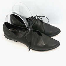 Cydwoq Vintage Leather Granny