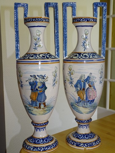 Vintage two larges vases - two,