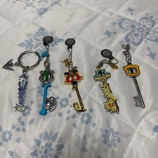 Kingdom Hearts Keyblade Keychain 5 Pack Set Multi Color Collectible Official