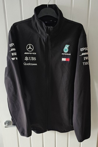 Mercedes amg petronas team - mercedes,