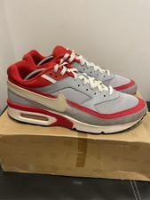 V RARE 2012 NIKE AIR MAX