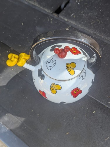 Vintage disney kettle yellow - vintage,