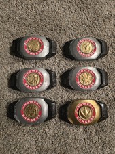 Mighty morphin power rangers - mighty,