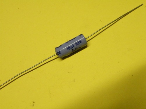 Approx 100 pcs - dubilier, axial