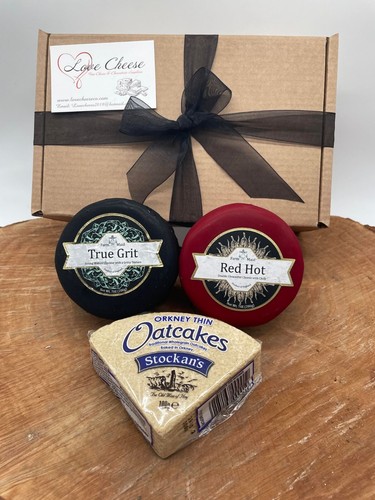 Cheese hamper waxed - waxed, truckles