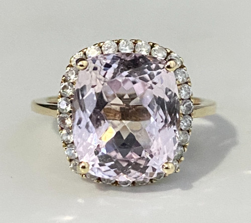 Yellow gold with 50ct - 9k,