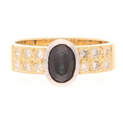 18carat yellow gold - 18carat, sapphire