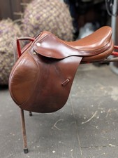 16 Inch Medium Pony Prestige Jump Saddle
