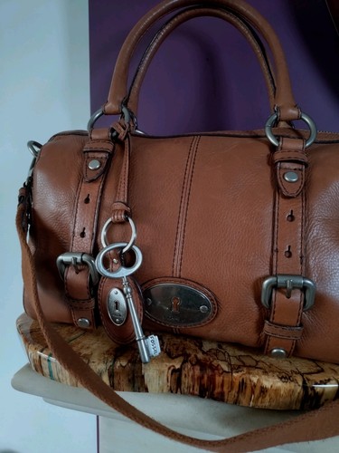 Fossil large brown leather - ,