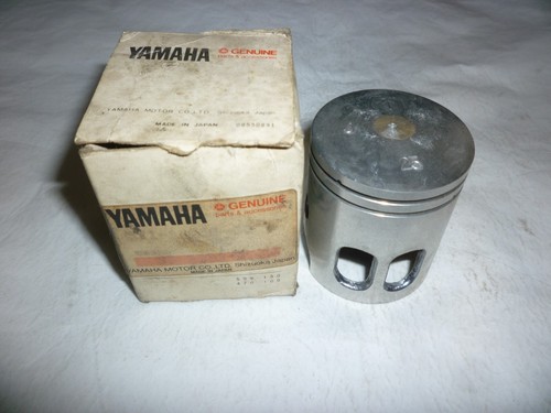 Genuine yamaha piston 25mm - genuine,