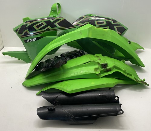 Kawasaki kx250f kxf 250 - ♻️,