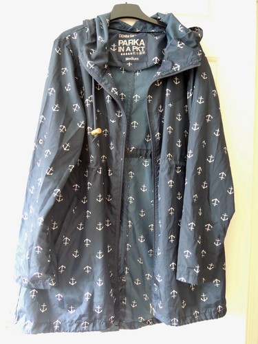 Parka pocket size - in, a